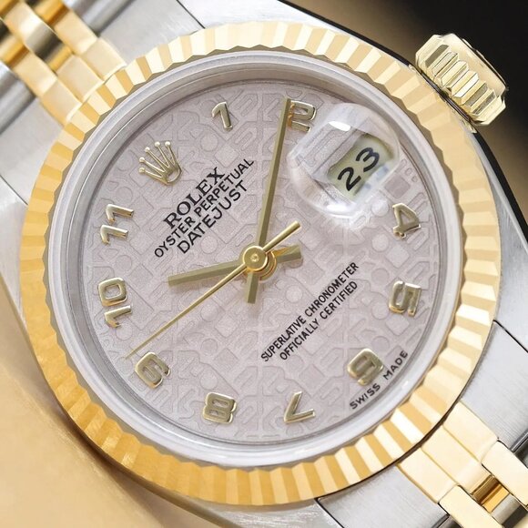 Sale! Ladies Rolex 18kt Datejust New Condition Watch With Box - Picture 1 of 8